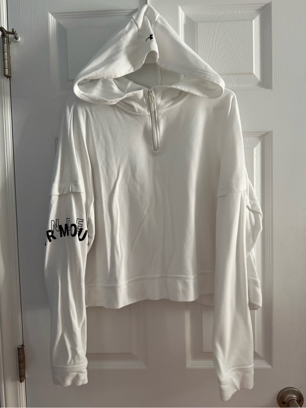 Under Armour Women’s White 1/4 Zip Hooded Sweatshirt Pullover Size Large